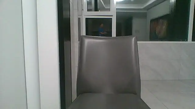 nole_china7 (Ask my age) - talk / fun / cum