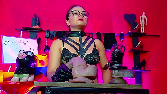 mistressslut1's live room
