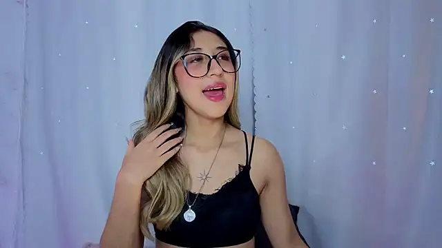 isa_sweet1_ webcam