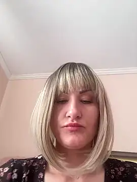 LunaFoxs webcam