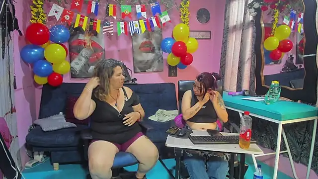 lesbiancuple webcam