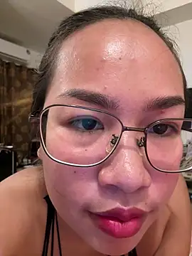 Ponthip webcam