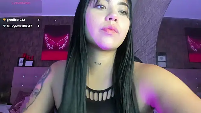 aria__monroe webcam