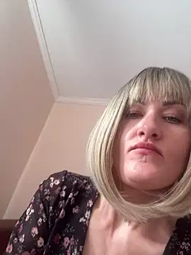 LunaFoxs webcam