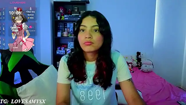 Lovelyamyy webcam