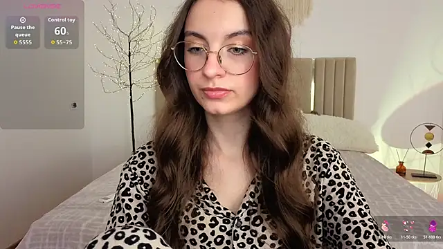 Real_cutie1 webcam
