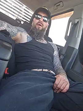 Beardedtattood webcam