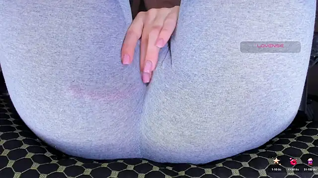 Cameltoe_squirt_inPants webcam