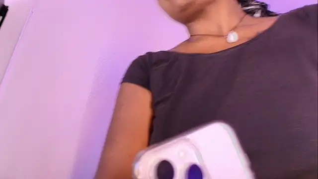 SamanthaMilann webcam
