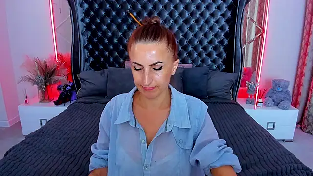 Rebecca_Diamond webcam
