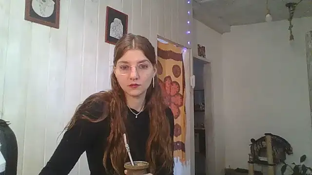 SweetyBabyDemon live cam on StripChat