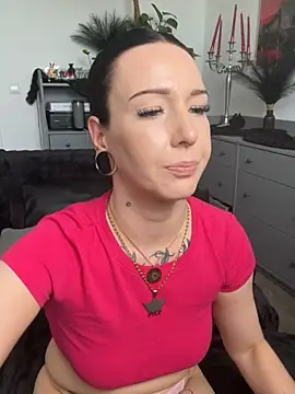 trixie-tainted's live room