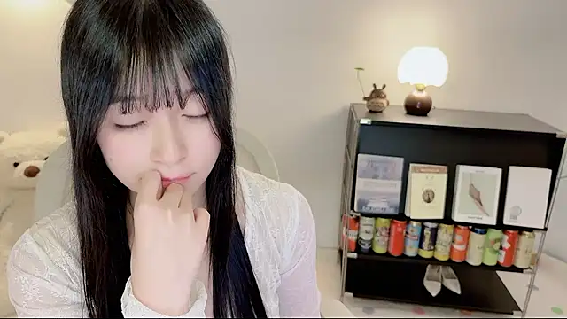 Onechestnut webcam