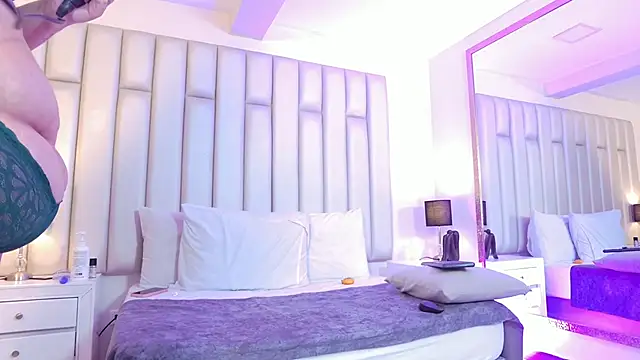 aandreaperez webcam