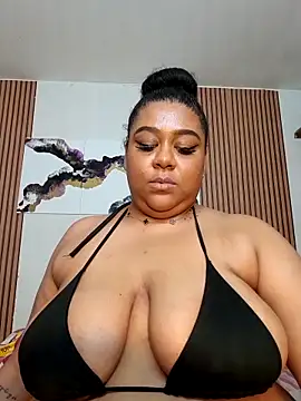biancafollerach (F young) - Suck Nipples + Tit Play
