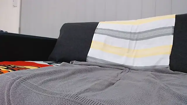 lilchristian@xh webcam