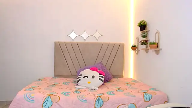 zara_cute webcam