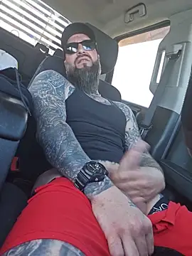 Beardedtattood webcam