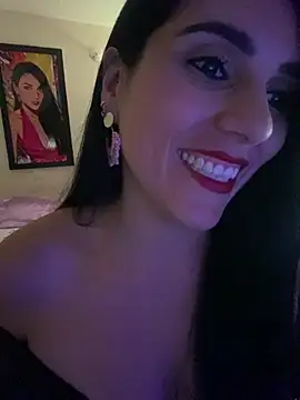 Watch Miaswwe live on EroticFlix - High definition streams