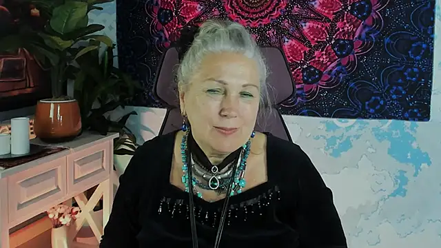 LilaMaharani webcam