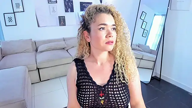 Sasha_belova webcam