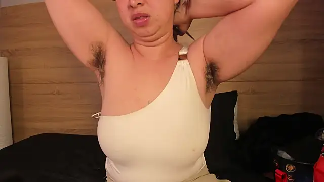 madelaine_blosson webcam