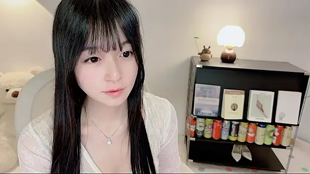 Onechestnut live sex cam
