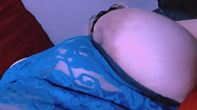 Honey_Lucy1 webcam