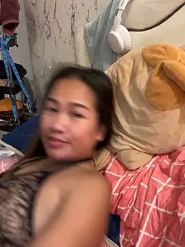 Ponthip webcam