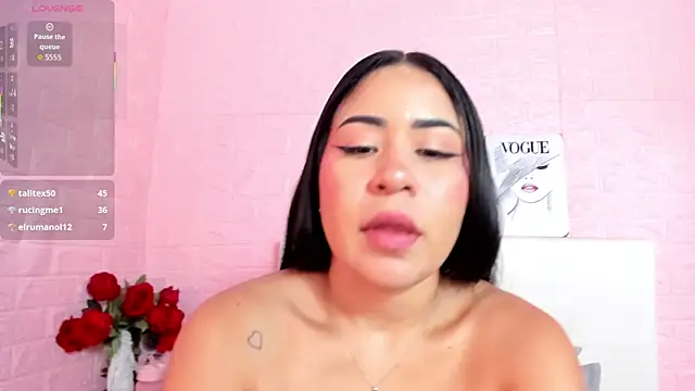 Celeste_Rox webcam
