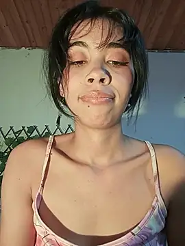 Dolli_virginpussy webcam