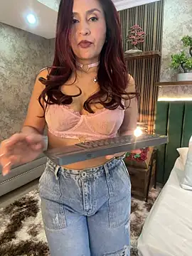 MonicaMoret webcam