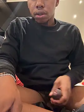 Loverboiii_nathan webcam