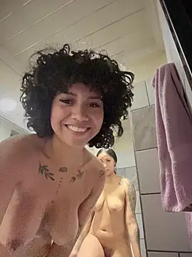 Isabella-Teen webcam