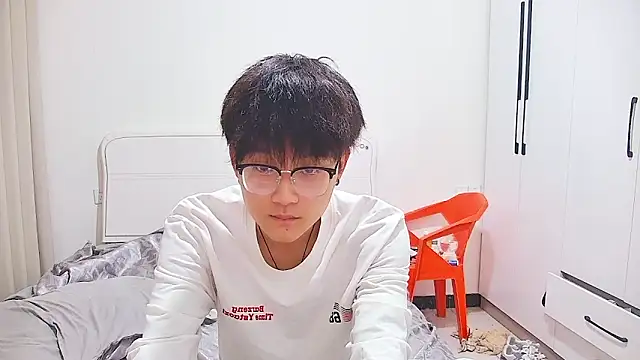 KK-cuteboy webcam