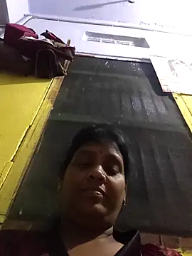 Priyasexcpl webcam
