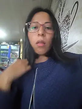 MirandaSingle webcam