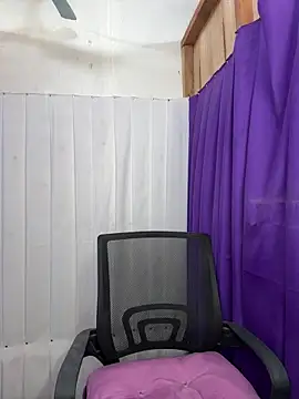 Lovely_apple19 webcam