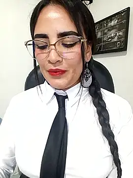 MAYE__13 live sex cam