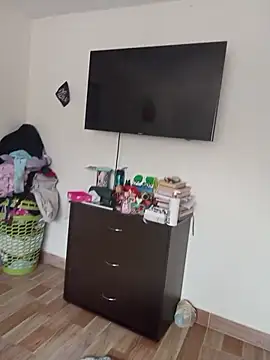 Antonella_Moreau webcam