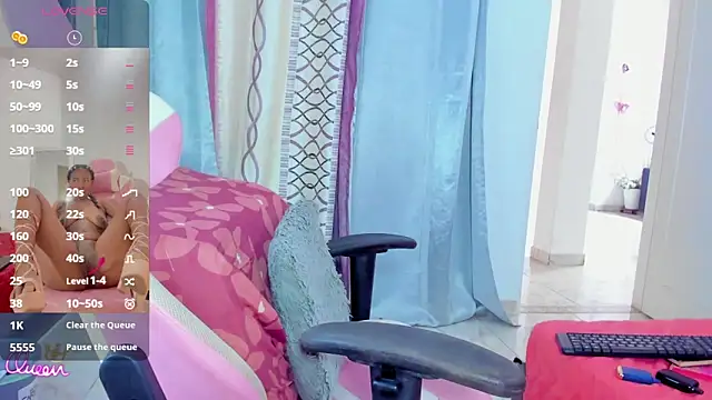 myblackdoope webcam