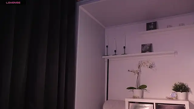 sweettener_ webcam