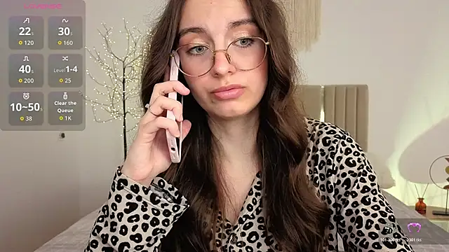 Real_cutie1 webcam
