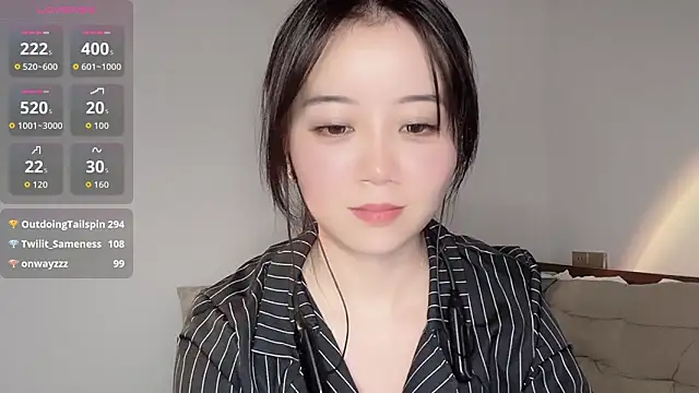 77-Vicky webcam