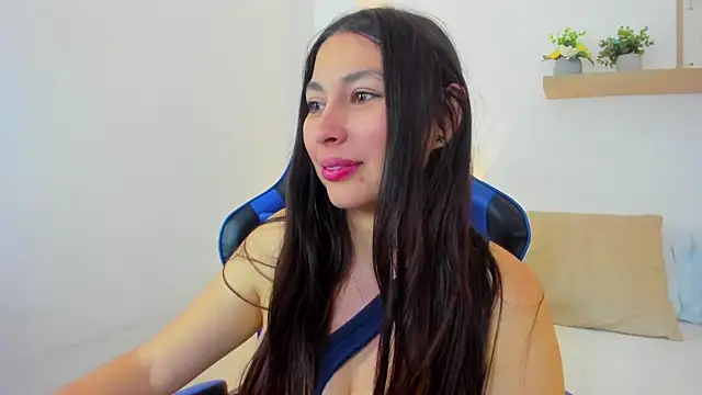 bella_99_ webcam