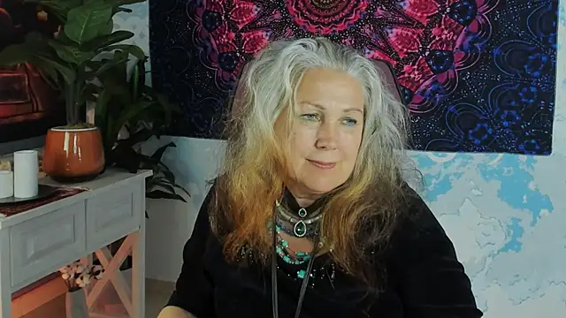 LilaMaharani webcam