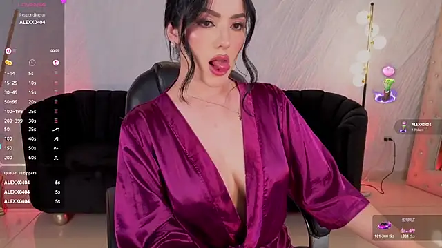 Watch JennaOlsonX live on EroticFlix - High definition streams