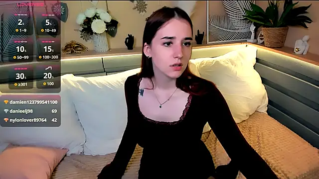 Maya_Winters live sex cam