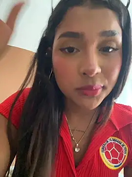 Mariangel_11 live cam on StripChat