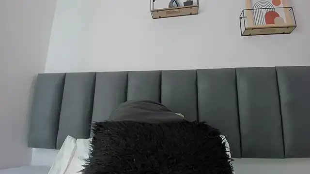 MaraOwen_ live cam on StripChat